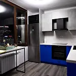 Very Spacious & Modern 3Bed Near Airport & Centre